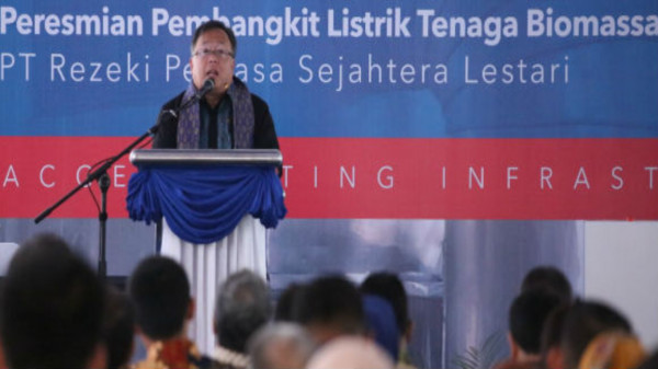 Resmikan Perusahaan Independent Power Producer Biomassa Pertama di Kalimantan Barat, Menteri Bambang: PLTBm Siantan Mampu Produksi 15 MW
